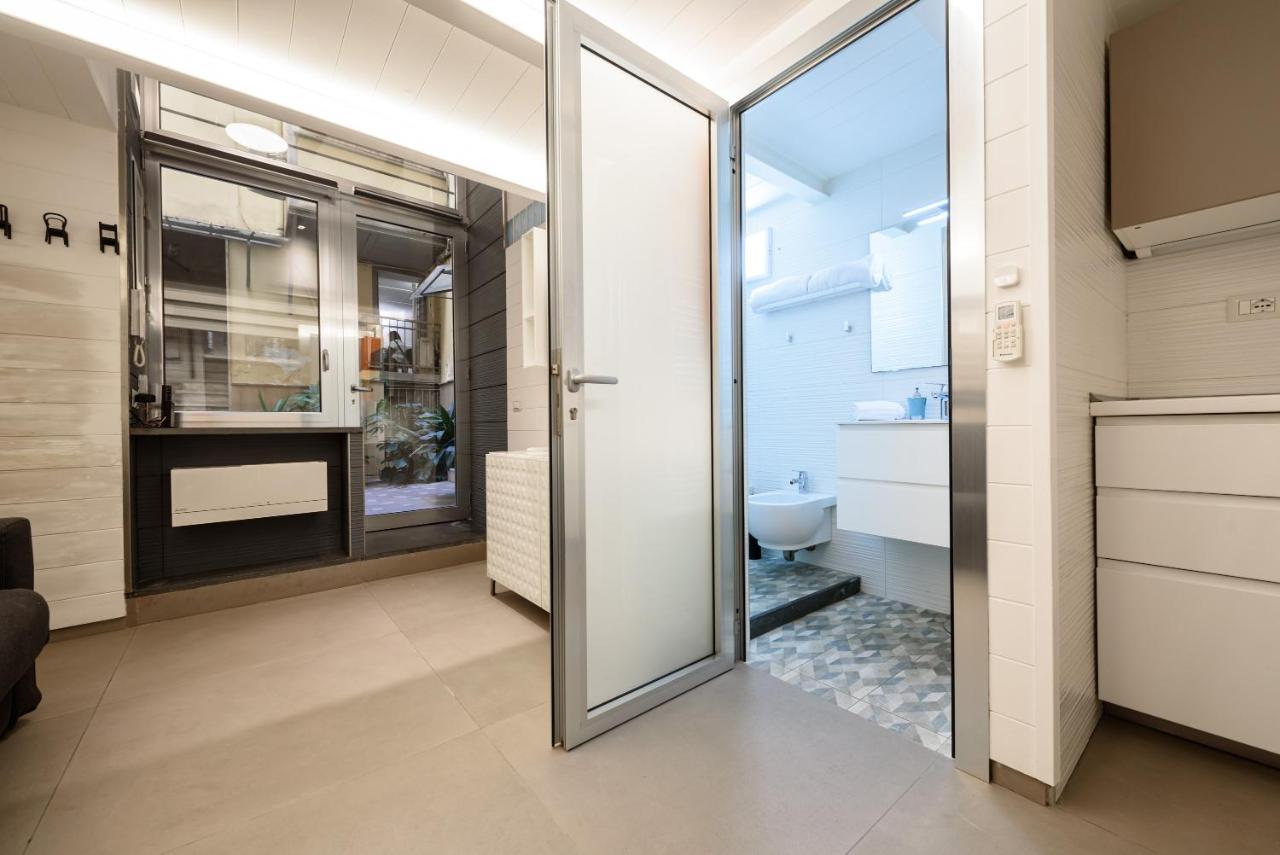 Riviera Di Chiaia 155 Apartment Napoli Bagian luar foto
