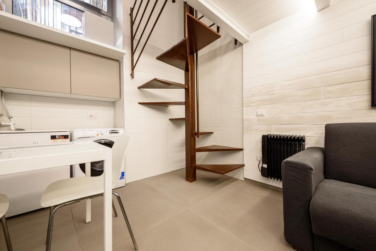 Riviera Di Chiaia 155 Apartment Napoli Bagian luar foto