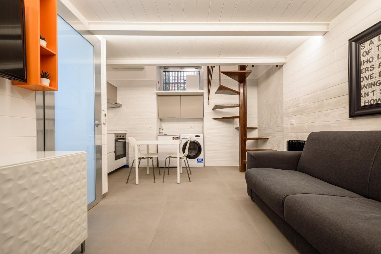 Riviera Di Chiaia 155 Apartment Napoli Bagian luar foto