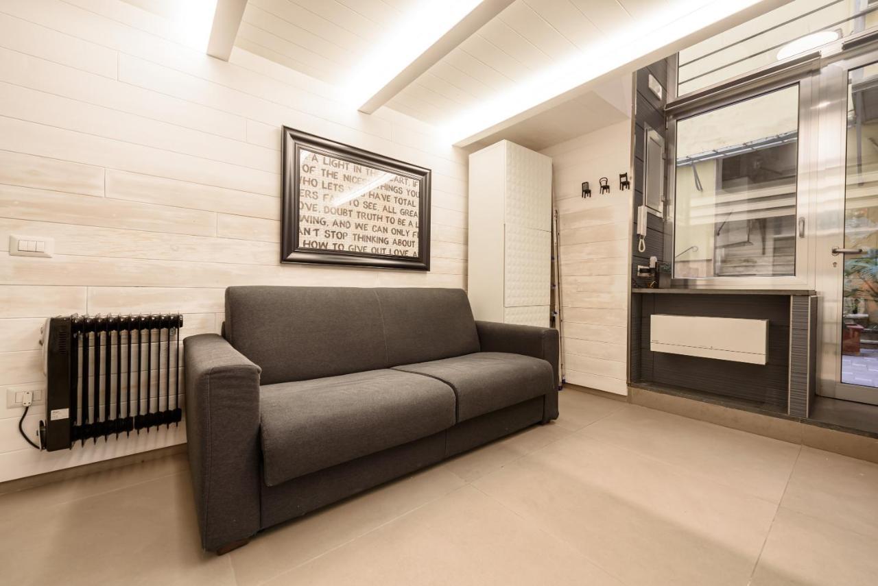 Riviera Di Chiaia 155 Apartment Napoli Bagian luar foto